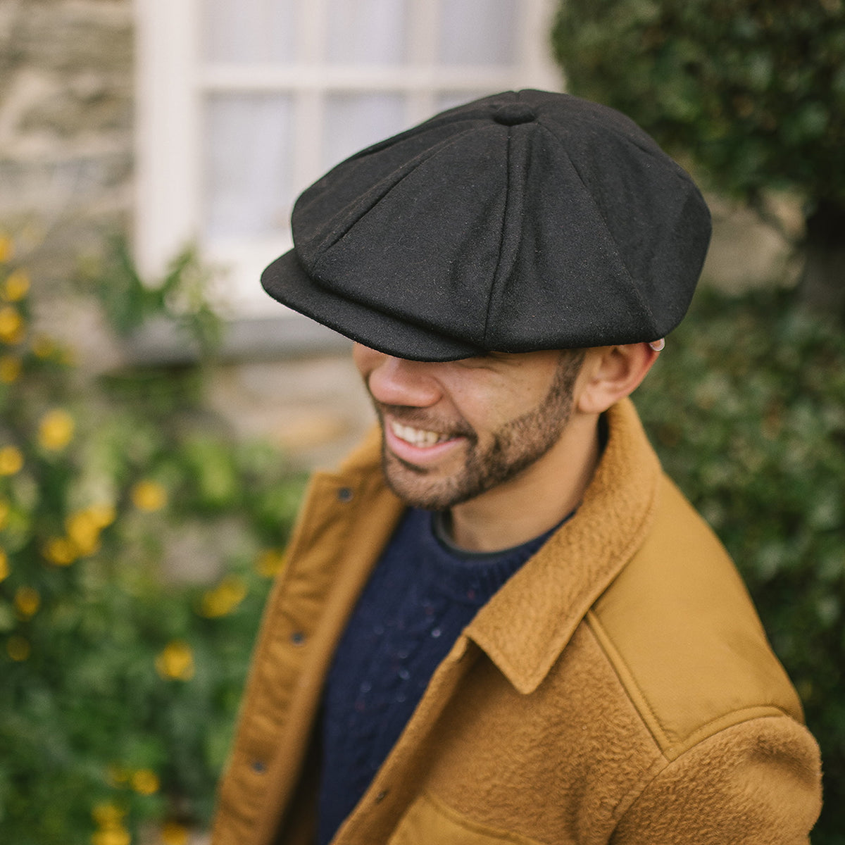 Big Apple Hat - Black