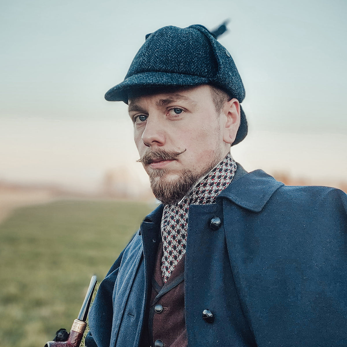 HARRIS TWEED Sherlock Holmes Deerstalker Hat - Black-Charcoal
